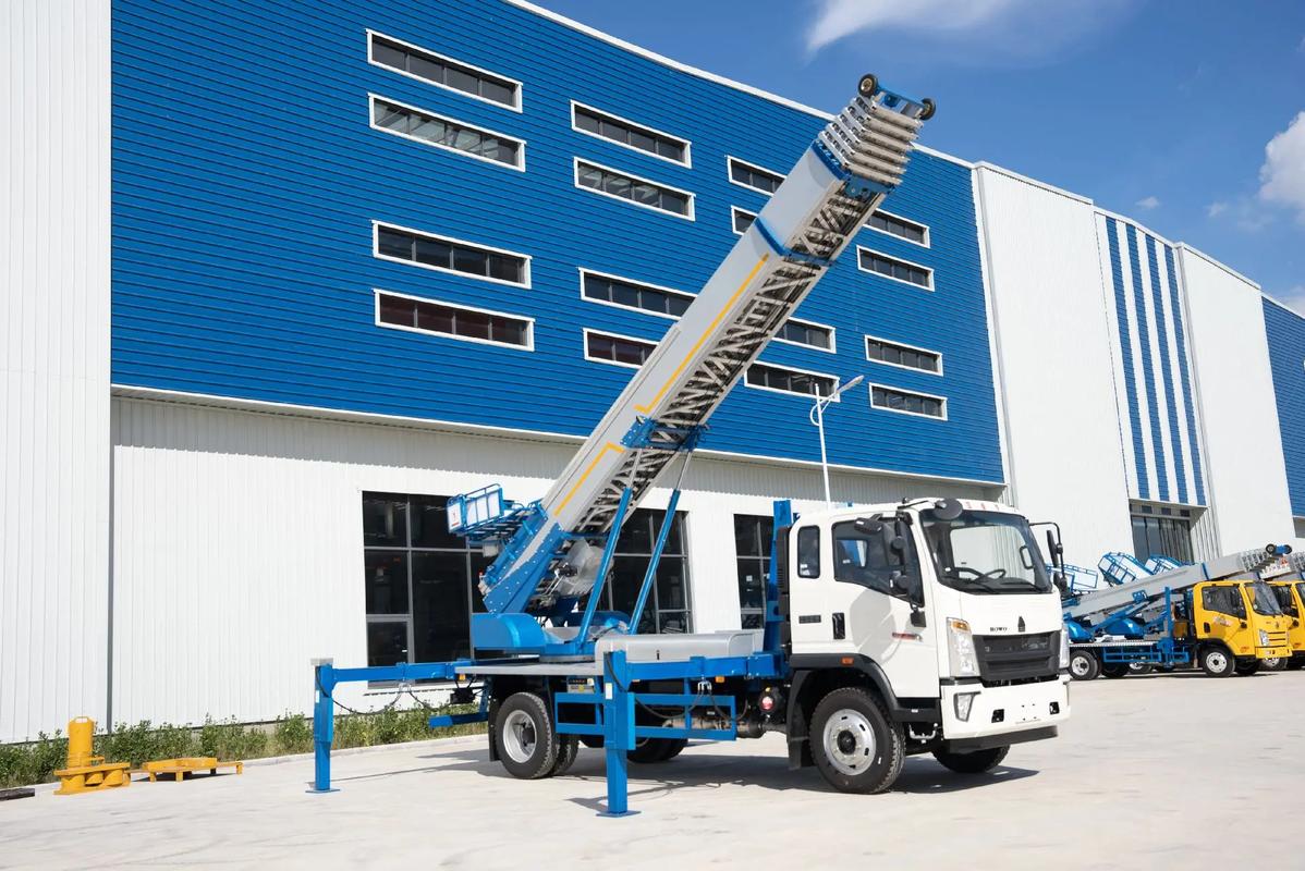 隆昌小型云梯车上料车租赁多少钱