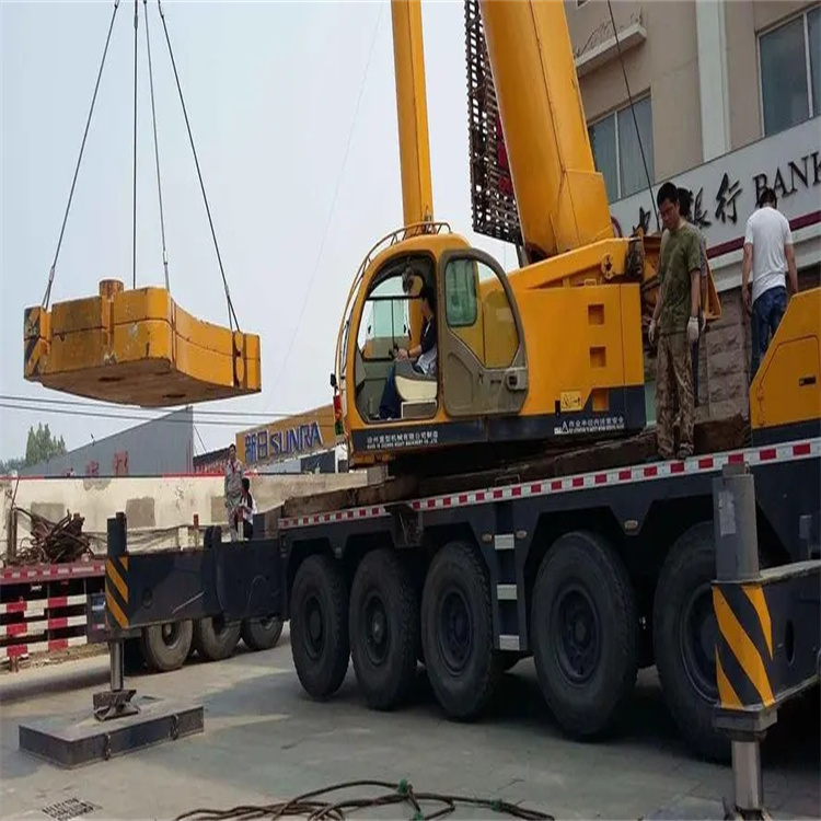 隆昌吊车怎么吊玻璃